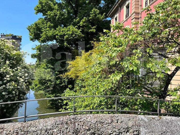 Appartamento trilocale in vendita in Via Ponte Vecchio, Milano