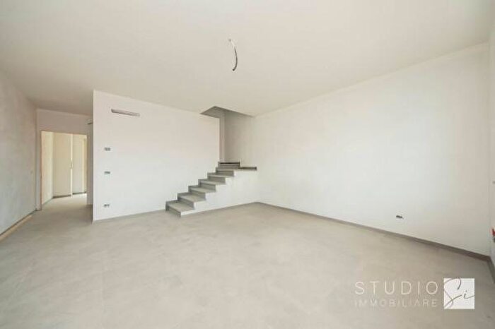 Casa con 5 locali in vendita in Via di Lupicciano, Pistoia