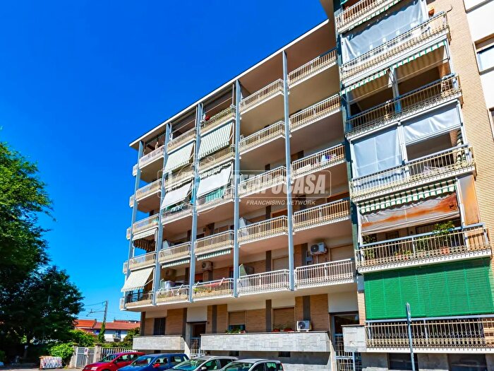 Appartamento trilocale in vendita in Via Collodi, Moncalieri