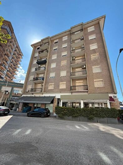 Appartamento quadrilocale in affitto in Via Libertà Caltanissetta, Caltanissetta