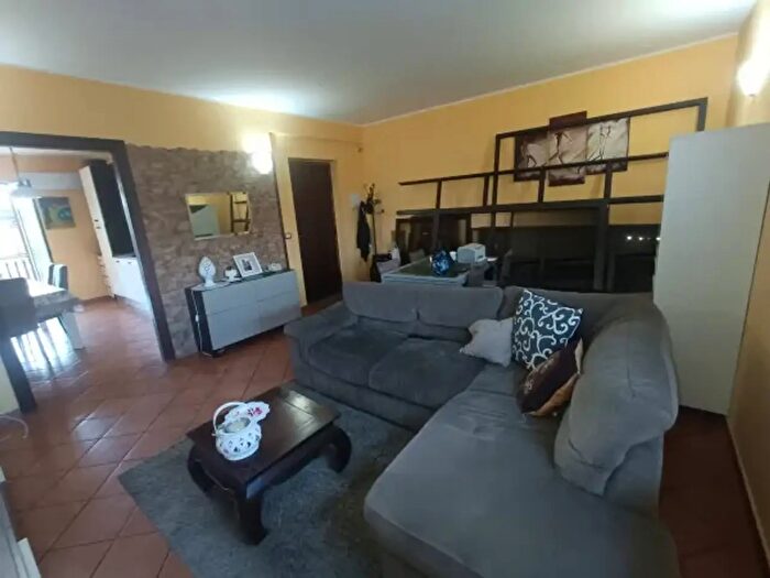 Appartamento quadrilocale in vendita in Via Michele Federico Sciacca, Giarre
