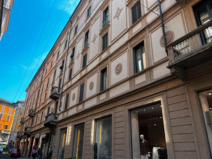 Appartamento bilocale in affitto in Via Soncino, Carrobbio, Milano