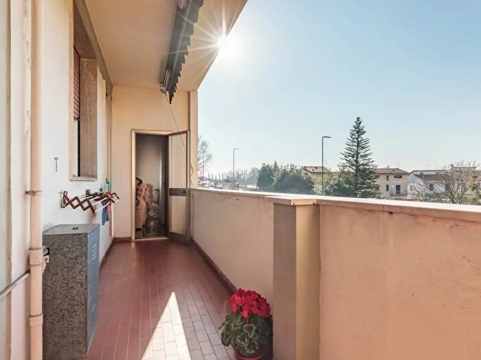 Appartamento quadrilocale in vendita in Via dei Confini, Campi Bisenzio