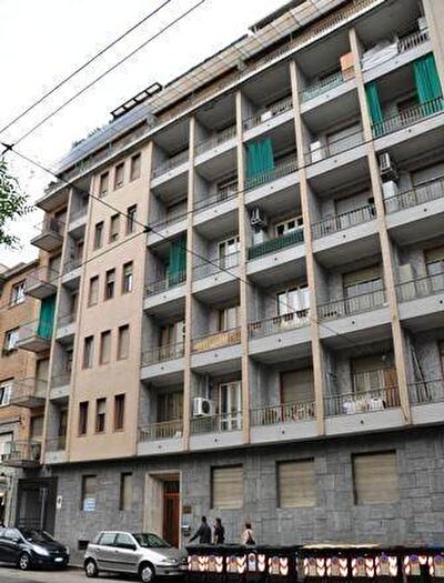 Appartamento trilocale in affitto in Via Genova, Nizza Millefonti, Torino