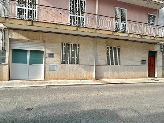 Appartamento quadrilocale in vendita in Indirizzo Via Modesto Panetti, Acquaviva Delle Fonti