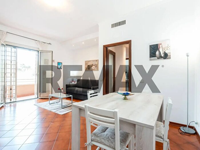 Appartamento trilocale in vendita in Via Barriera del Bosco, Sant'Agata Li Battiati