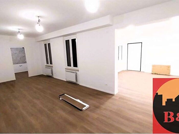 Appartamento quadrilocale in affitto in Via Fiume, Regina Margherita, Collegno