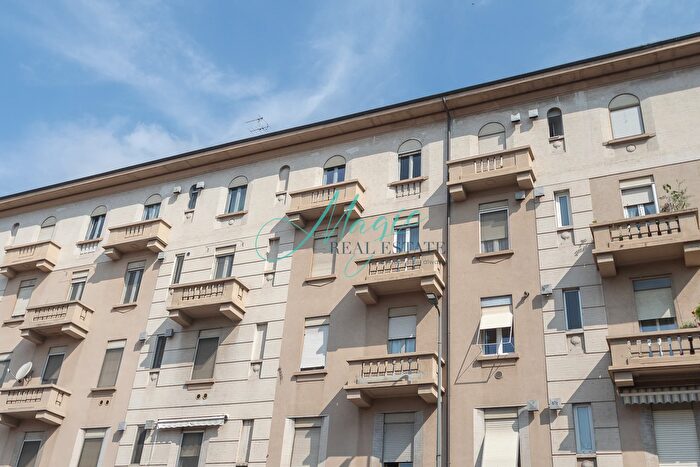 Appartamento bilocale in vendita in Via Vallazze, Milano