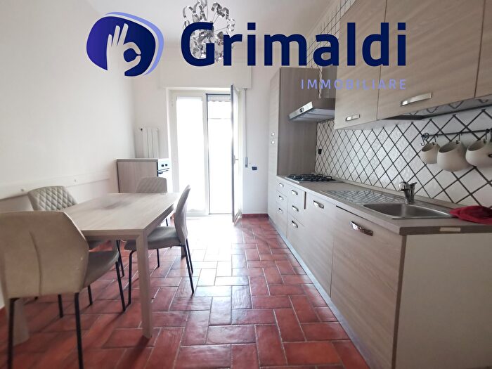 Appartamento trilocale in vendita in Pozzuoli