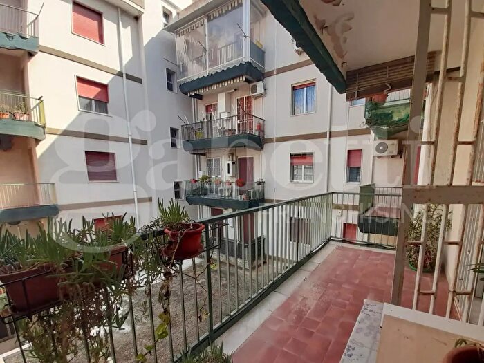 Appartamento trilocale in vendita in Siracusa