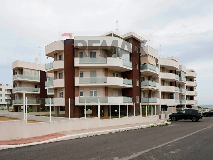 Appartamento trilocale in vendita in Via Belgio, Bari