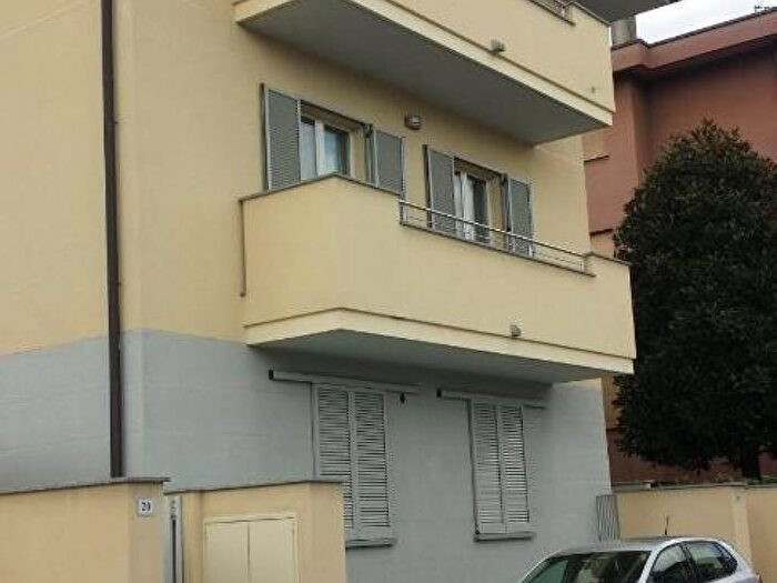 Appartamento bilocale in affitto in Via Villafranca, Meda