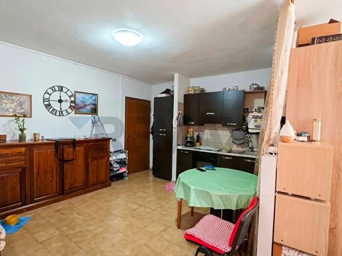 Appartamento monolocale in vendita in Via Tirandi, Brescia