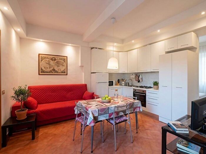 Appartamento trilocale in vendita in Via Carpaccio, Mazzini Fossolo, Bologna