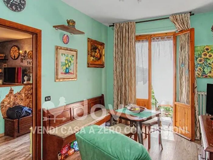 Appartamento trilocale in vendita in Via Alcide De Gasperi, Castiglione Del Lago