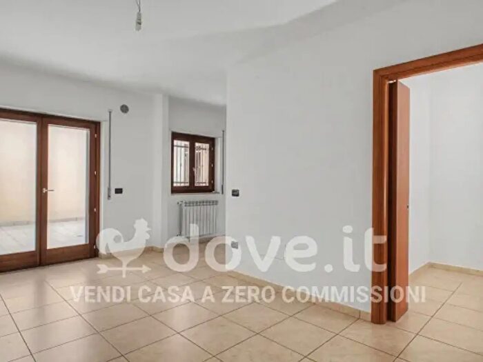 Appartamento quadrilocale in vendita in Via Carso, Crispiano