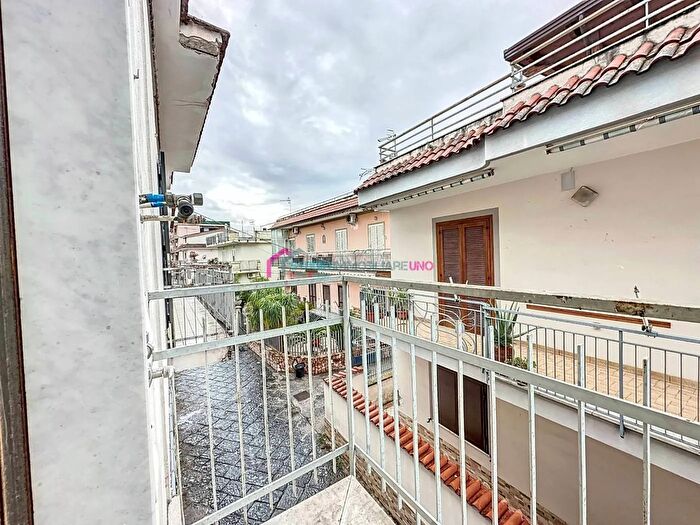 Appartamento trilocale in vendita in Via Giuseppe Mazzini Saviano Napoli, Saviano