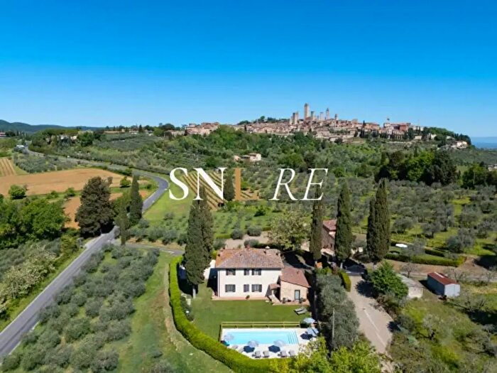 Casa con 6 locali in vendita in Località Strada, San Gimignano