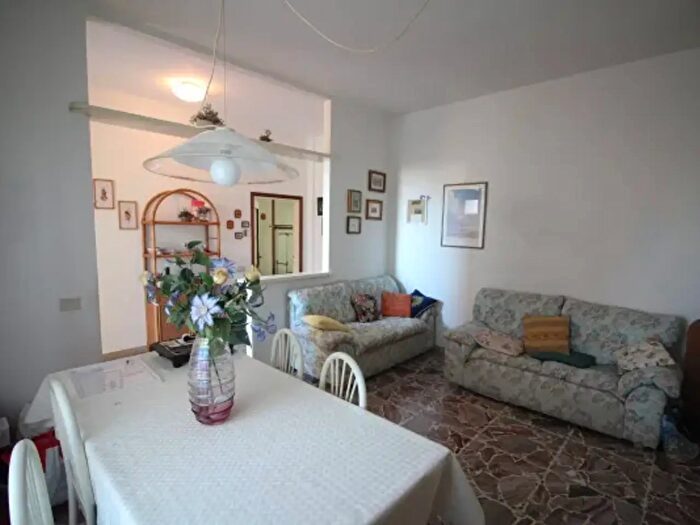 Appartamento trilocale in vendita in Via Sandro Pertini, Montespertoli