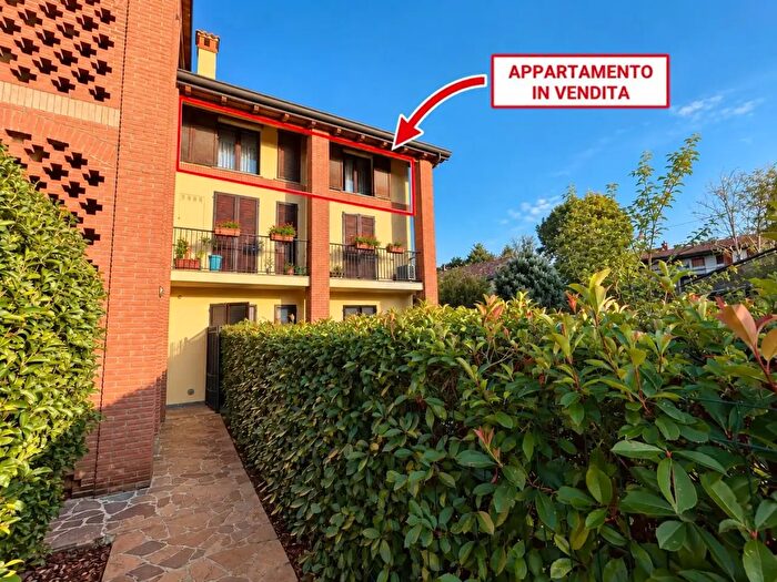 Appartamento bilocale in vendita in Via Aldo Moro, Robbiate
