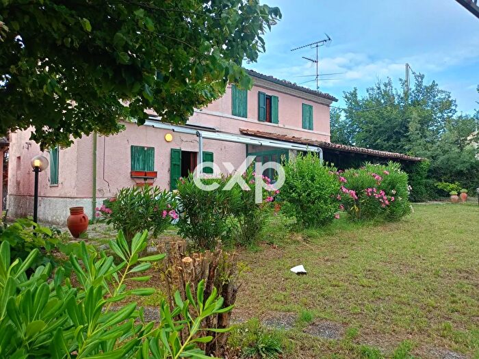 Casa con 10 locali in vendita in Via San Filippo, Terre Roveresche