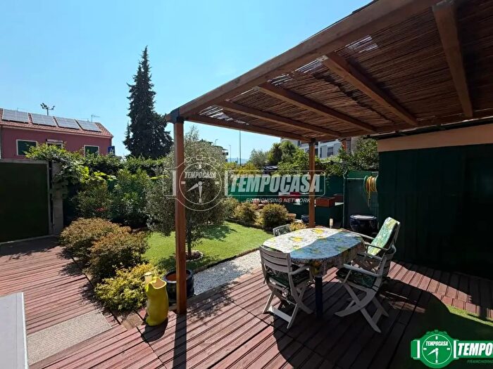 Appartamento bilocale in vendita in Via Maralunga, La Spezia