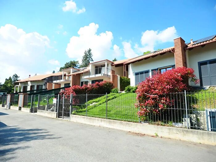 Casa con 10 locali in vendita in Strada Torino, Pino Torinese