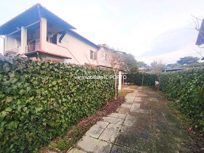 Casa trilocale in vendita in Comacchio