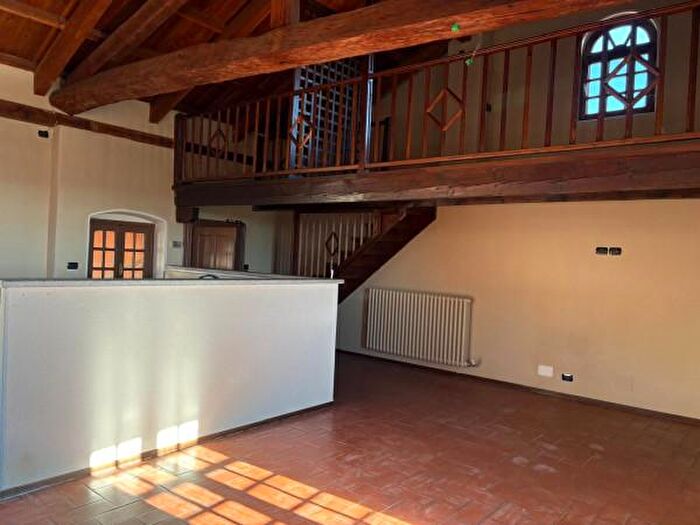 Appartamento con 5 locali in affitto in Salita alle Carceri, Saluzzo