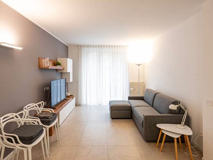 Appartamento bilocale in affitto in Via Adriatico, Niguarda, Milano