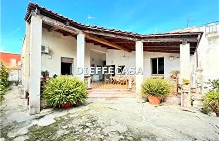 Appartamento con 11 locali in affitto in Via Mazara Marsala Tp, Marsala