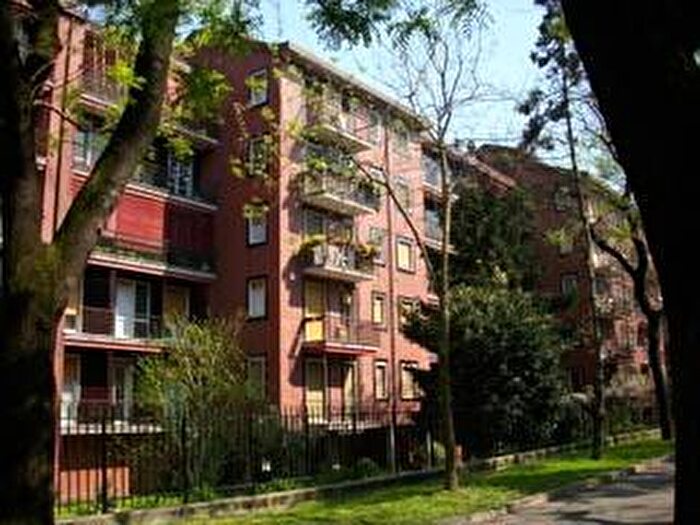 Appartamento bilocale in affitto in Via Val di Sole, Vigentino Fatima, Milano