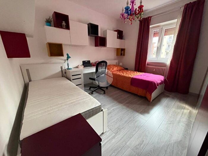 Appartamento quadrilocale in affitto in Via francesco vaglienti, Centro, Grugliasco