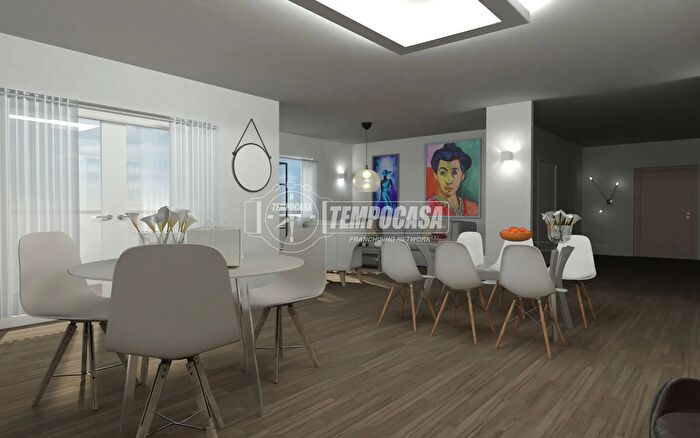 Appartamento trilocale in vendita in Via Gioachino Rossini, Magenta