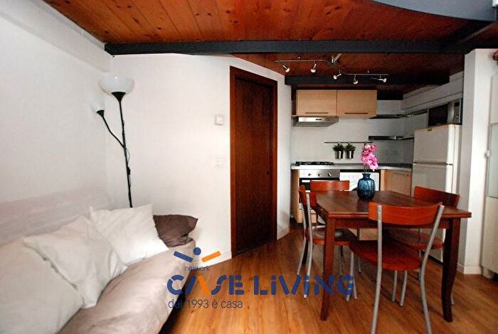 Appartamento monolocale in affitto in Via Giacomo Watt, Barona, Milano