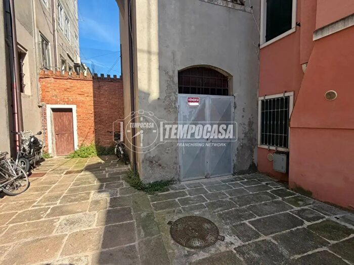 Appartamento trilocale in vendita in Chioggia