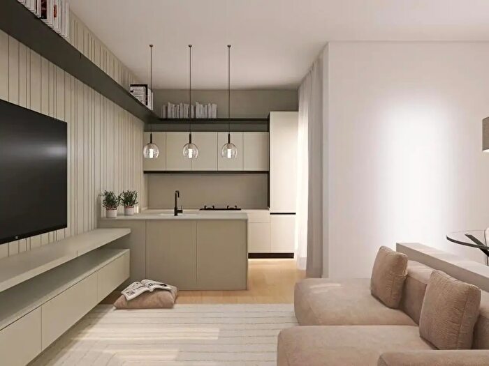 Appartamento trilocale in vendita in Viale Lodovico Antonio Muratori, Modena