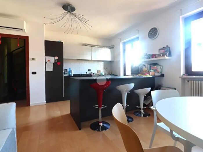 Appartamento trilocale in vendita in Via Gramsci, Porto Mantovano