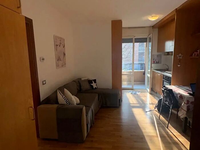 Appartamento bilocale in vendita in Via San Mirocle, Milano