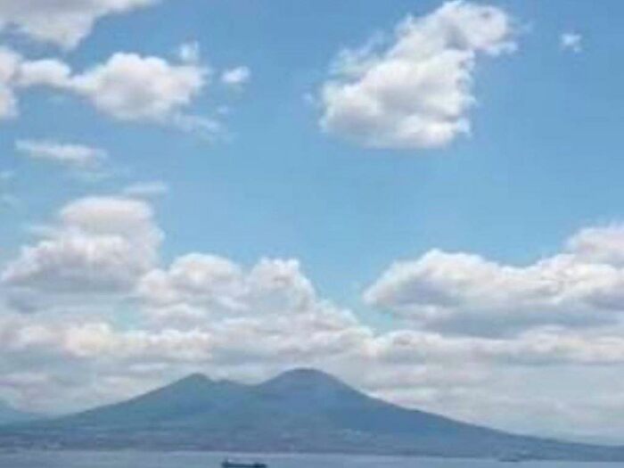 Appartamento trilocale in affitto in Via Francesco Petrarca, Posillipo, Napoli