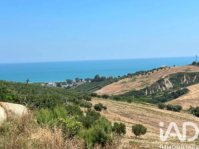 Appartamento quadrilocale in affitto in Localitãnbsp Frischia, Roseto Degli Abruzzi