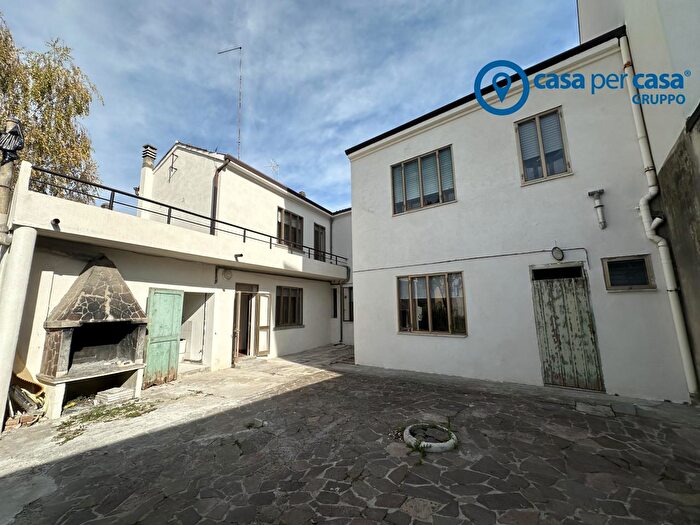 Casa in vendita in Adria Via Pignara, Adria
