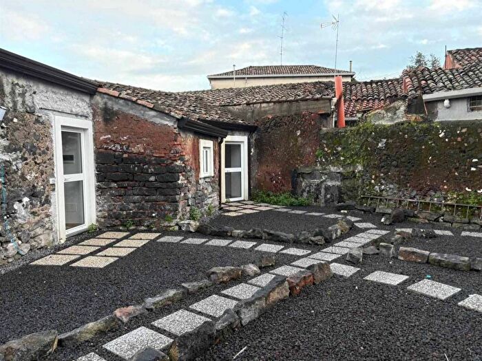 Appartamento monolocale in affitto in Via Susanna, Cibali, Catania