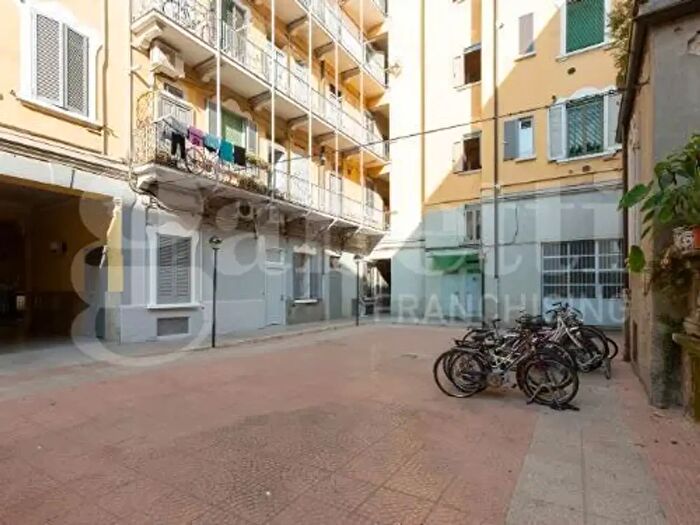 Appartamento bilocale in affitto in Via Rovereto, Milano