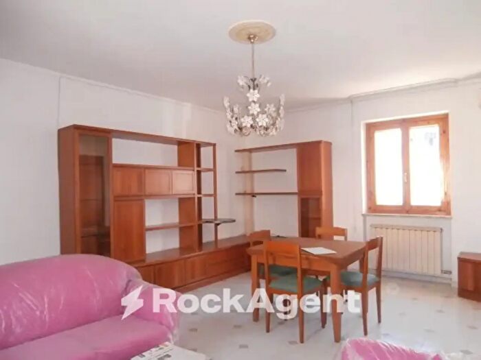 Appartamento bilocale in vendita in Via Dottor Magnani, Breme