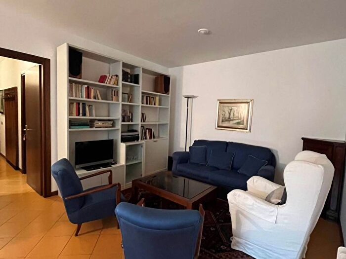 Appartamento con 5 locali in affitto in Via del Bersagliere, San Zeno, Verona