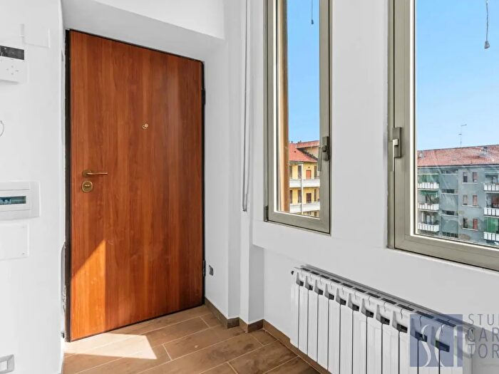 Appartamento bilocale in vendita in Via Vincenzo Monti, Corsico