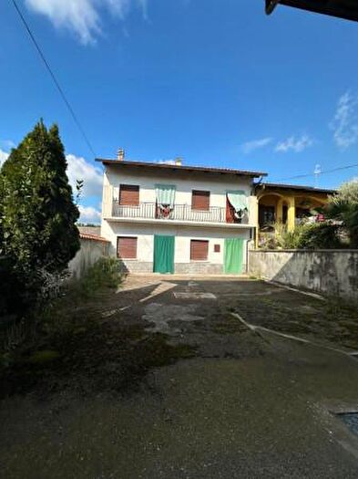 Casa quadrilocale in vendita in Via Fossale Comunale b, Alice Castello