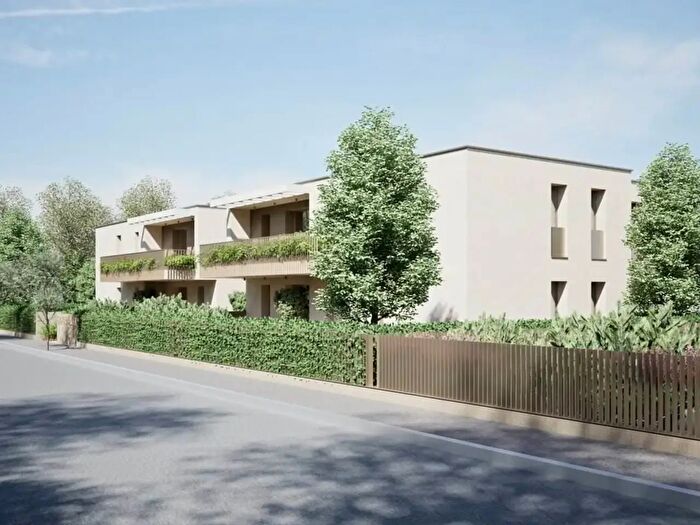 Appartamento con 6 locali in vendita in Via Adriana Rovina, Porto Mantovano