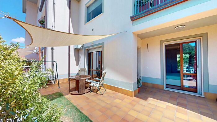 Appartamento con 5 locali in vendita in Via Eltville Am Rehin, Passignano Sul Trasimeno